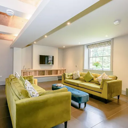 Szálloda Eden Grove 5*